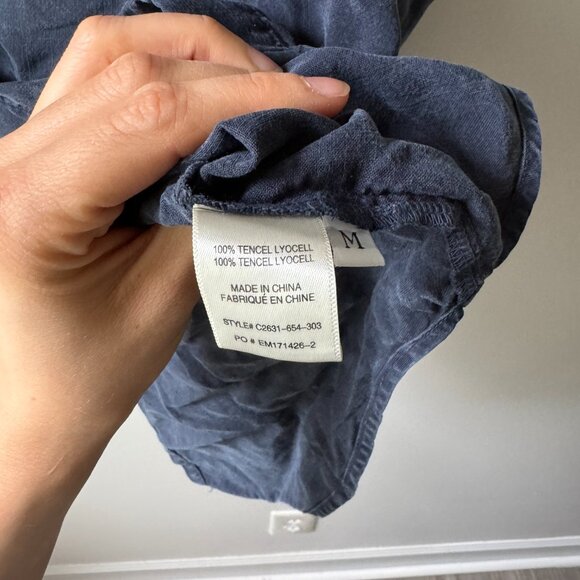 Bella Dahl Split Back Button Down - 100% Tencel - Navy Blue - Picture 3 of 7